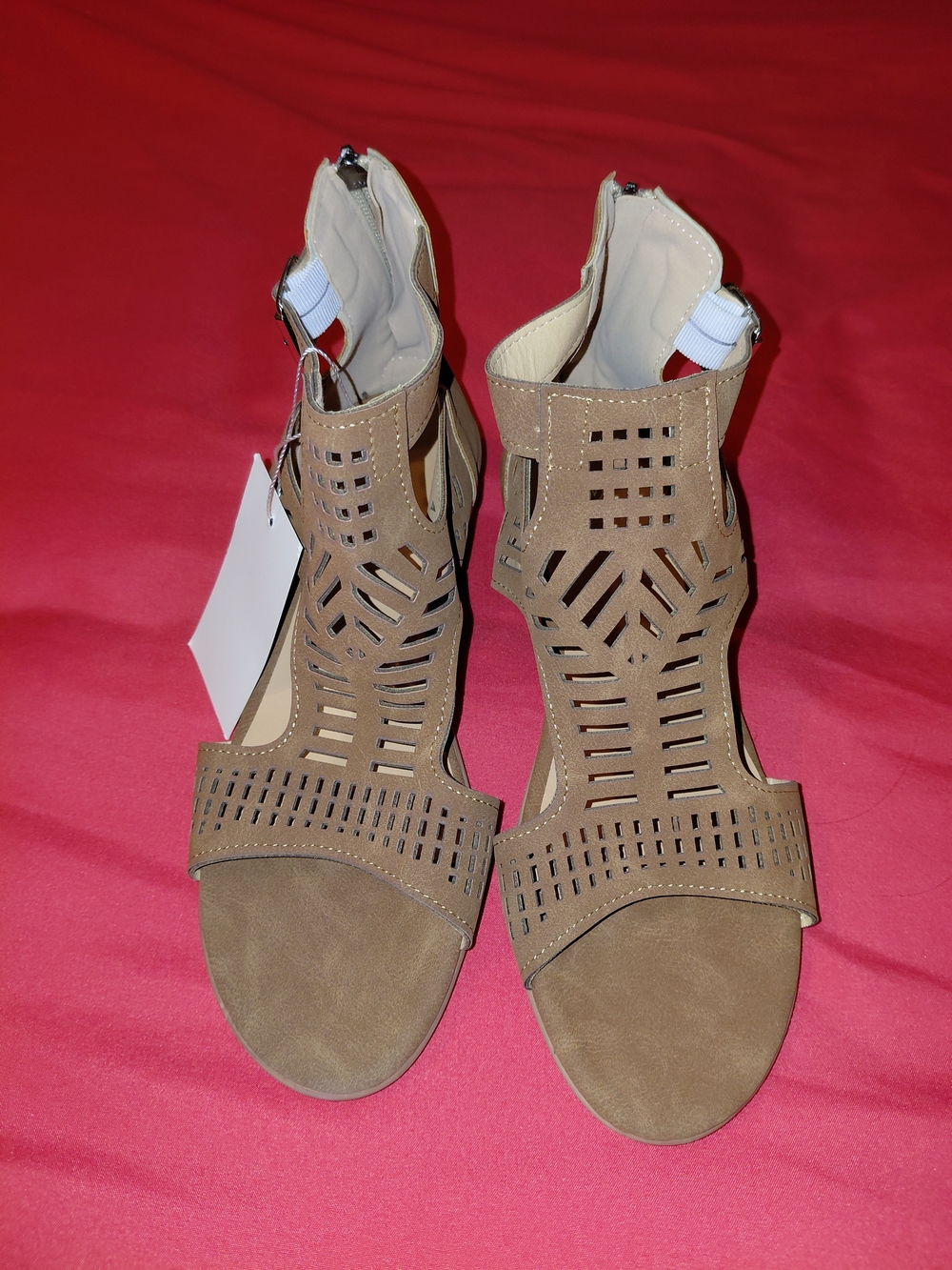 Women's Cutout Gladiator Sandals - Tan